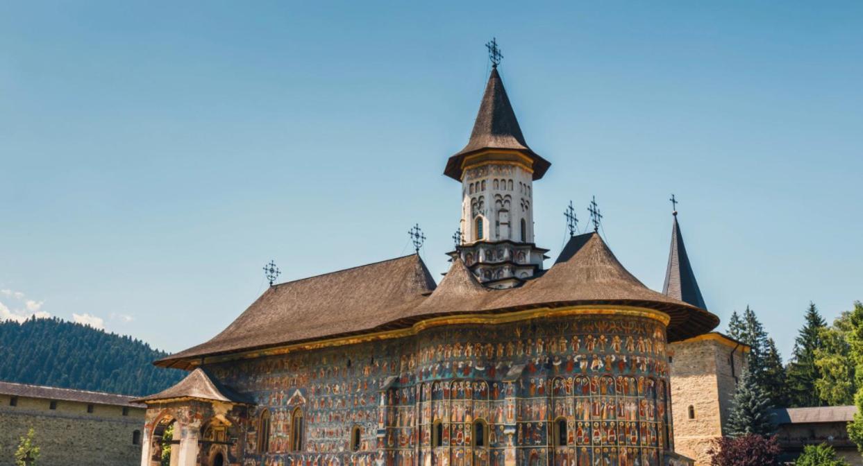 Luxury Bucovina Lejlighed Gura Humorului Eksteriør billede